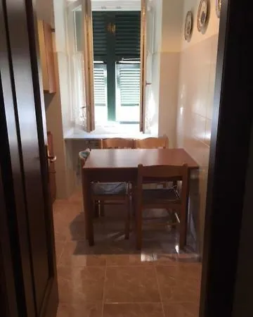 Pitelli, Mare E Collina. Lägenhet